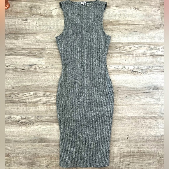 Grey Ribbed Sleeveless Dress - Picture 1 of 3